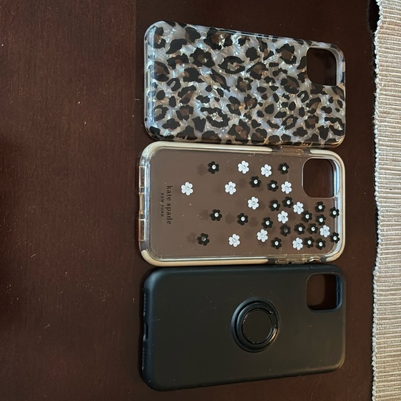 iPhone 11 cases used - Picture 4 of 4